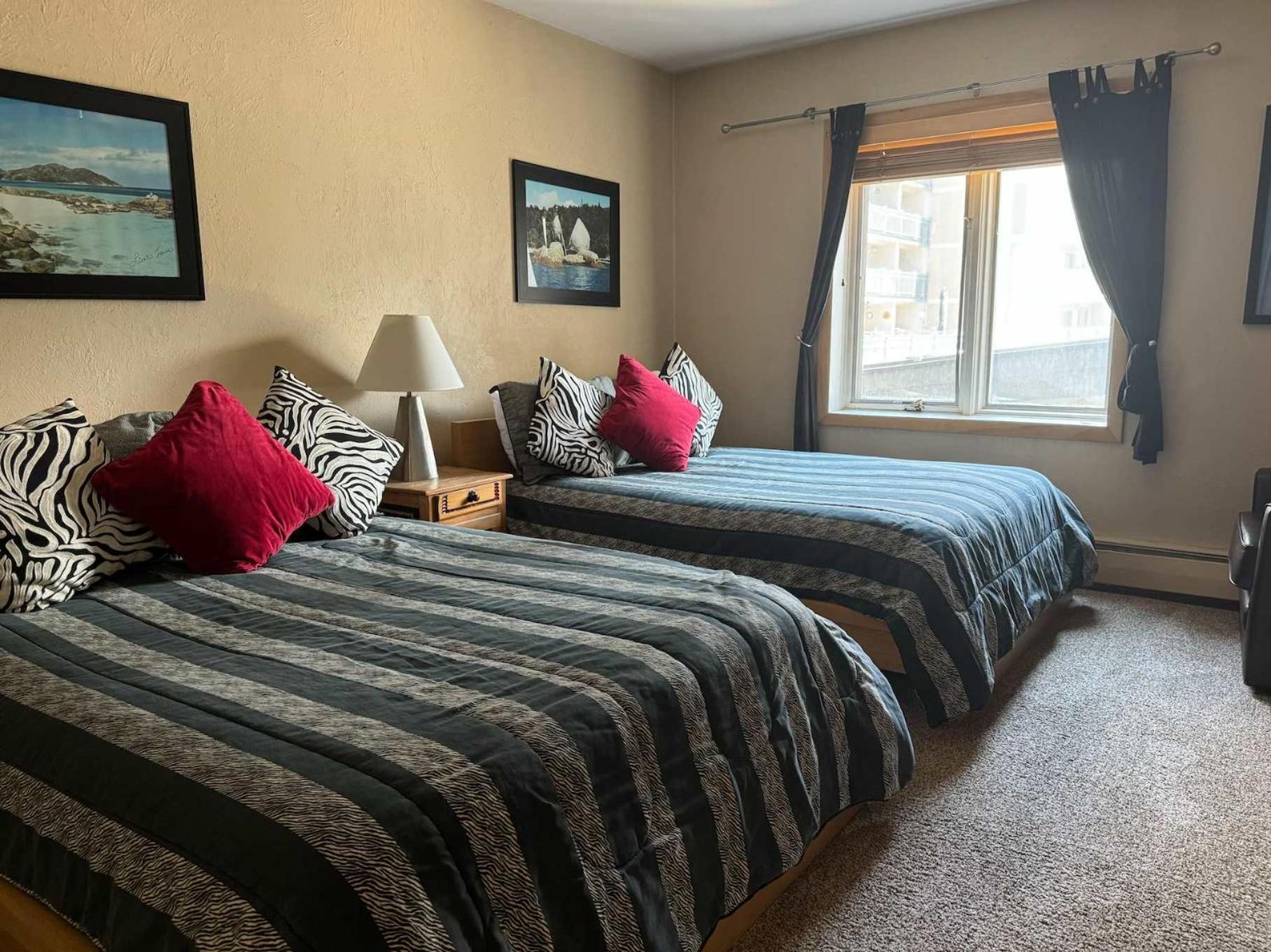 Best Location In The Heart Of Lions Head, Ski Lockers, Jacuzzi And Pool Vail Exterior foto