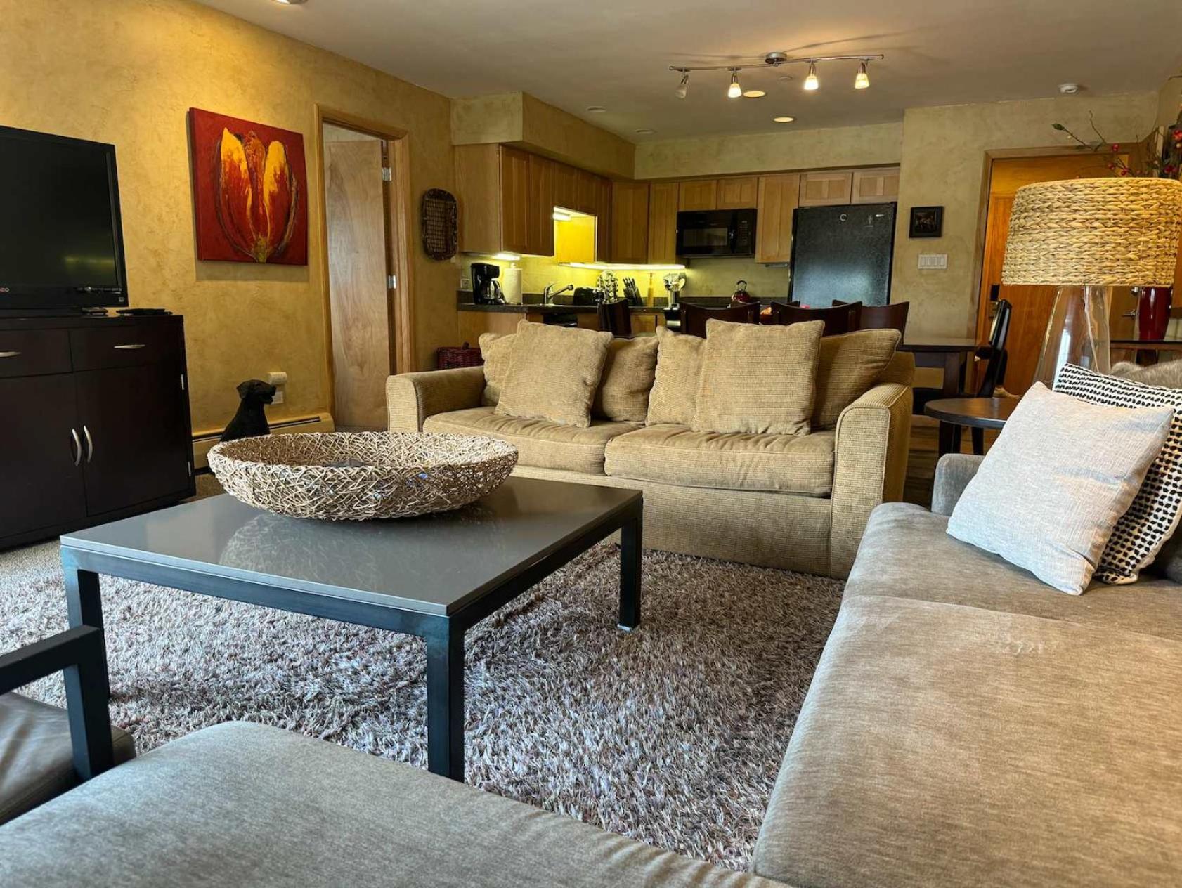 Best Location In The Heart Of Lions Head, Ski Lockers, Jacuzzi And Pool Vail Exterior foto